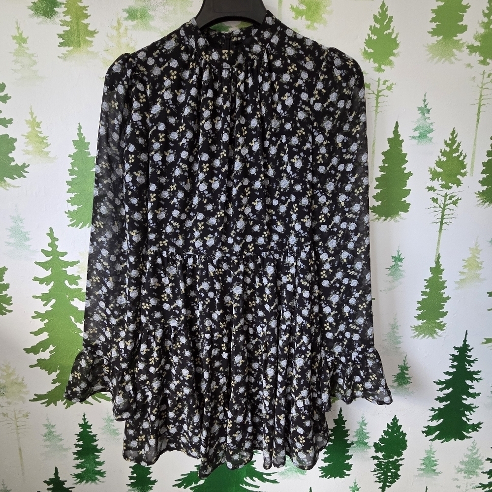 Forever 21 Floral Flowy Mini Dress